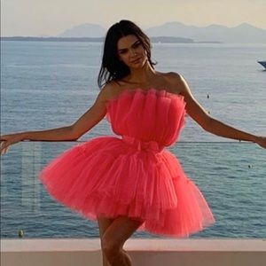 🛑 SOLD 🛑 Stylish, Fun, Party dress. Size - Small